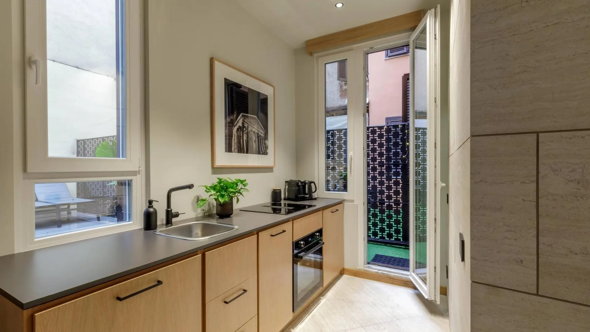 רומא Condotti Boutique Hotel 4*,  איטליה