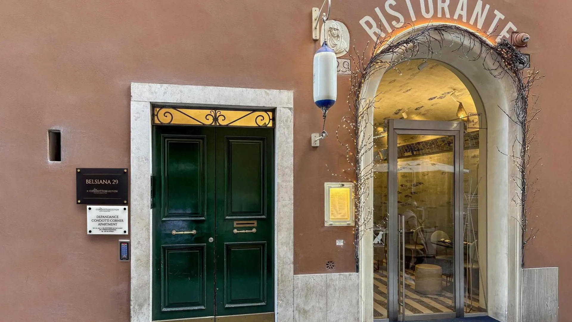 רומא Condotti Boutique Hotel