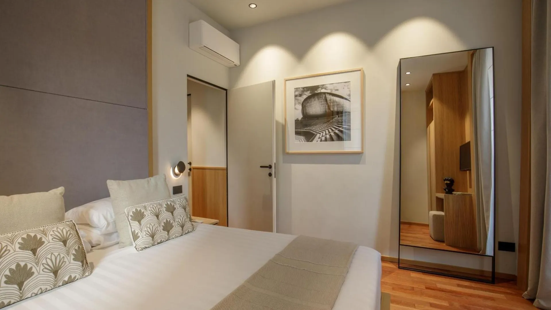 רומא Condotti Boutique Hotel